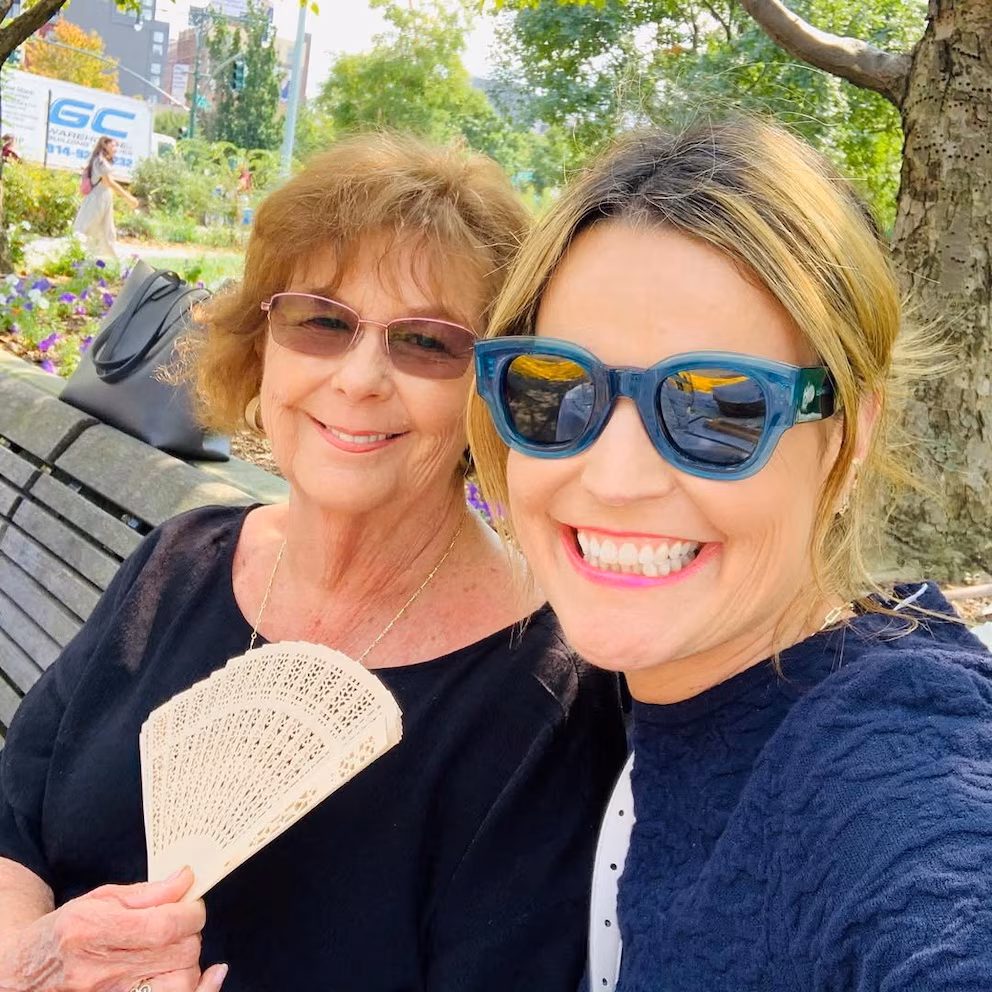 Savannah Guthrie revive el pánico familiar tras el secuestro sin resolver de su madre Nancy savannah-guthrie-revive-el-panico-familiar-tras-el-secuestro-sin-resolver-de-su-madre-nancy