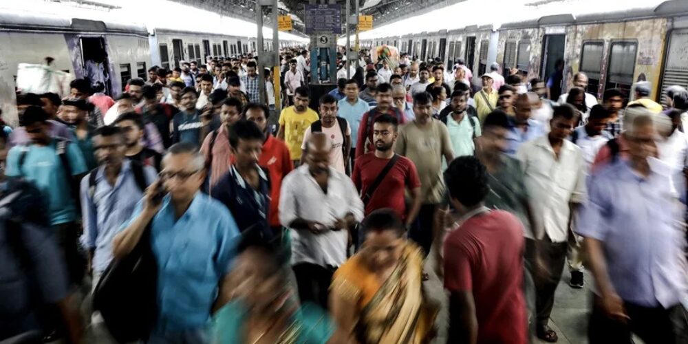 La India prepara el mayor censo del mundo: Se registrarán a 1.400 millones de ciudadanos la-india-prepara-el-mayor-censo-del-mundo:-se-registraran-a-1.400-millones-de-ciudadanos