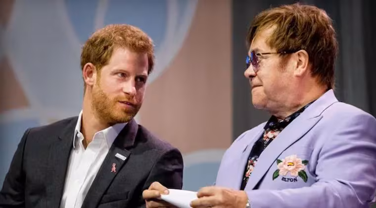 El príncipe Enrique y Elton John reclaman una compensación «sustancial» al Daily Mail el-principe-enrique-y-elton-john-reclaman-una-compensacion-«sustancial»-al-daily-mail